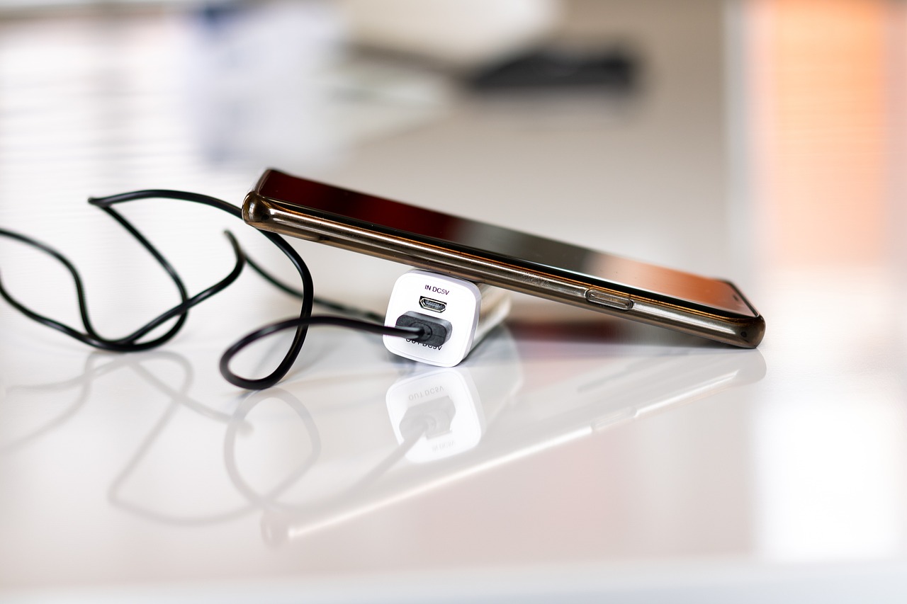 charging phone power bank battery saving