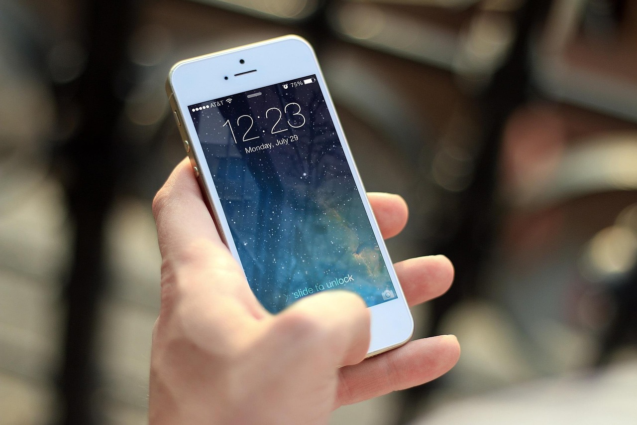 clearing cache on smartphone settings